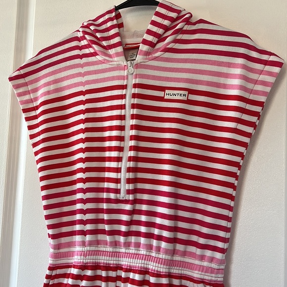 Hunter x Target adorable zip hooded striped romper 14/16 red pink beach day - Picture 2 of 6